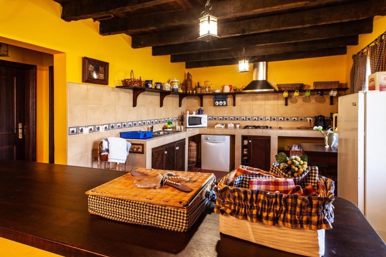 Chalet Pico Das Pedras Santana  Eksteriør billede